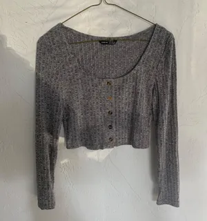 SheIn Gray Long Sleeve Crop Top thumbnail 1
