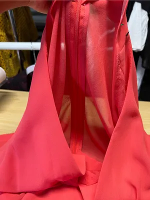Coral Pink Chiffon Deep V Back‎ Fit & Flare Dress Women’s Size 4 26” Waist thumbnail 9