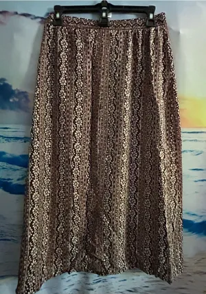 Women’s Boho Floral Printed Brown & White Maxi Skirt MD thumbnail 1
