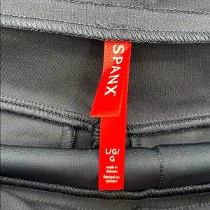 New Spanx Black Ponte Knit Pull On Pants Straight Leg Size L thumbnail 2