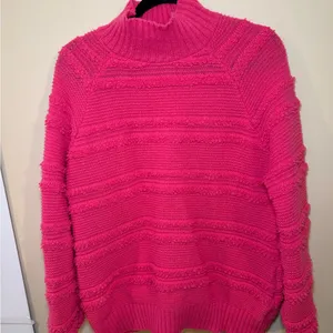 Chic Fuchsia Turtleneck Sweater Pink Size L thumbnail 1