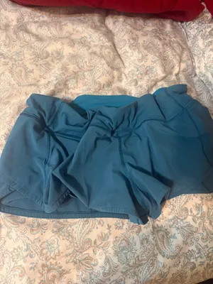 Lululemon Speed Up Shorts 2.5" thumbnail 2