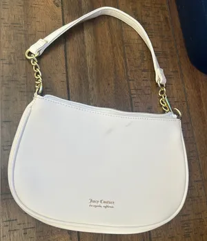 Juicy Couture White Shoulder Bag with Gold Accents thumbnail 1