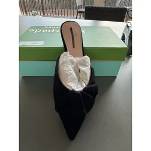 Kate Spade New York BLACK Women's Fayrn Point Toe Mules Size 8.5 Ruffle‎ thumbnail 3