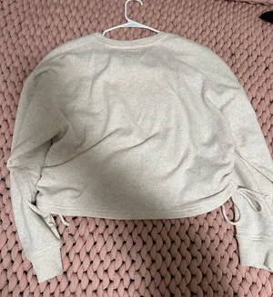 Outfitters Cropped Pullover thumbnail 4