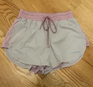 Alphalete shorts thumbnail 1
