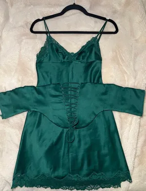 House Of CB Soraya Dress In PINE thumbnail 3