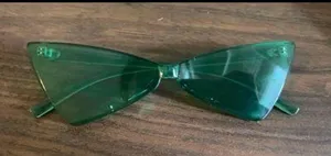 St Patrick’s Day Green Sunglasses thumbnail 1