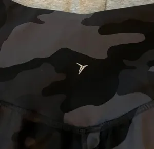 Athletic camo joggers thumbnail 3