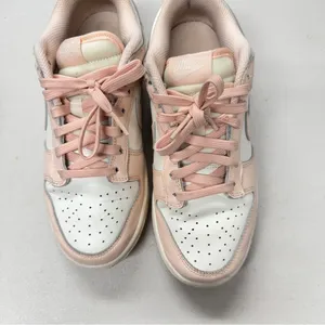 Nike Dunk Low Light Pink White Sneakers Womens 7 Tennis Shoes Running Casual thumbnail 2