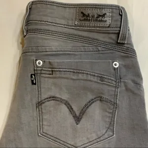 Levi’s Gray Flatters & Flaunts Skinny Leg Jeans 30 Grunge Whimsigoth Festival Em thumbnail 2
