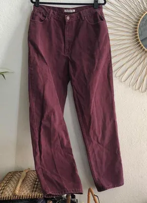 90s Burgundy purple high-waisted straight-leg mom 100% cotton pants jeans denim Size 32” waist/US size 10 thumbnail 1