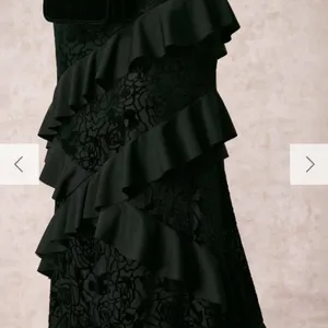 RIHOAS The Black V-Neck Ruffle Tiered Maxi Dress thumbnail 6