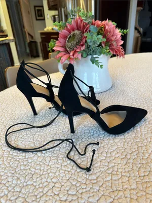 Charlotte Russe Black Pointed-Toe Lace-Up 4” Stiletto Heels Sz 7 thumbnail 6