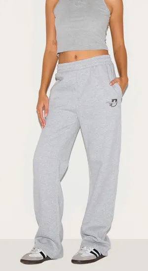 Nwt Prettylittlething Ash Grey Logo Embroidered Wide Leg Sweatpants M thumbnail 1