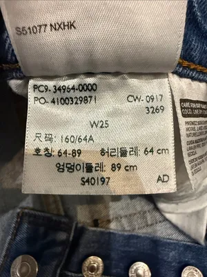 Levi’s Wedgie Straight Jeans 25 Lasting Impression Distressed Raw Hem $98 thumbnail 11