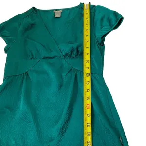 Ann Taylor Women’s Size 0 Petite Blue Top Shirt V Neck #11•4 thumbnail 7