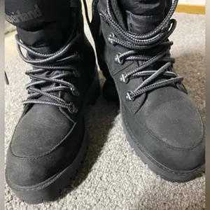 Timberland Women's Boots thumbnail 1