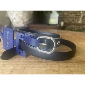 Tommy Hilfiger Women’s Black Tan Reversible Belt size L Logo Buckle NWT thumbnail 2
