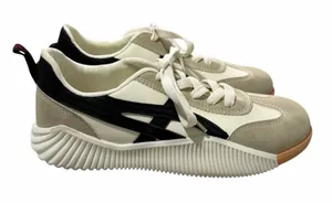 DE FLORANCE Cloudea Sneakers‎ Comfort Low Top Retro Womens Size 8 thumbnail 1