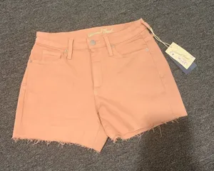 Universal Threads jeans size 27 or 4 thumbnail 1
