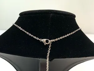 Sterling Silver Green Glass Bead Silver Chain Necklace thumbnail 5