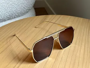 Aviator Style Sunglasses thumbnail 1