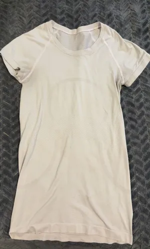 Lululemon Light Pink Swiftly Tech thumbnail 1