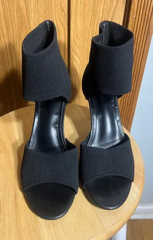 Black Open thumbnail 1