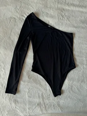 SHEIN Black One Shoulder Bodysuit Medium thumbnail 2