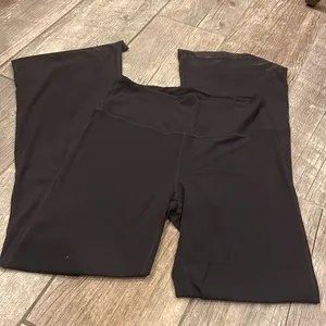 Lululemon flared groove leggings thumbnail 6