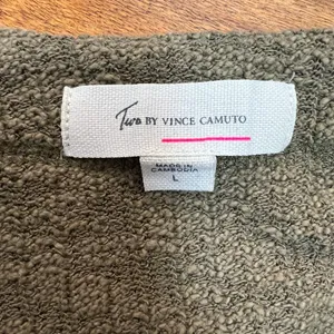 Two‎ By Vince Camuto Cardigan Sweater Women Large Green Buttons V-Neck Knit Crop thumbnail 7