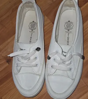 White Casual Sneakers Lace-Up Women's Shoes thumbnail 2