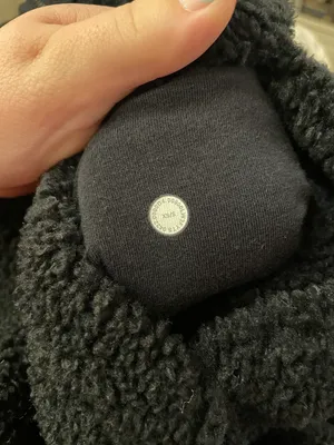 Lululemon Black  Scuba Fleece thumbnail 4