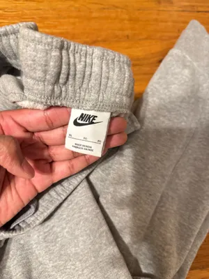 Nike Sweatpants thumbnail 3