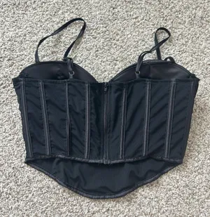 Black Corset Top Size M thumbnail 2