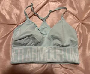 Juniors Like New Underarmour small light blue sports bra thumbnail 1