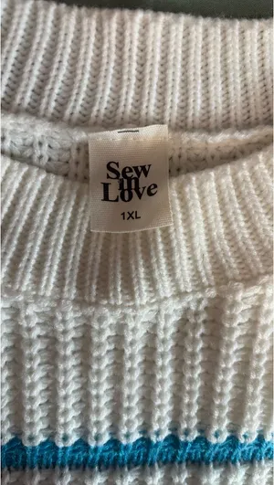 Sew in Love White Size 1X thumbnail 2