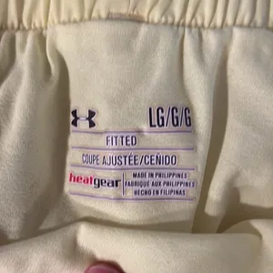 Under Armour fitted running‎ shorts with underwear, liner size large thumbnail 5