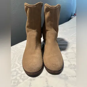 UGG Women's Brown Suede Heeled Boots thumbnail 2