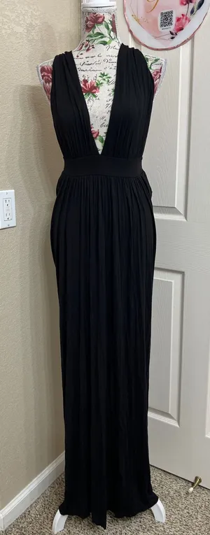 Boohoo Black Plunge Maxi Dress Open Back Draped Ruched Evening Dress Size 2 NWT thumbnail 1