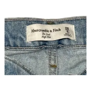 Abercrombie & Fitch The Dad High Rise‎ Jeans Womens 28/6 Light Wash Like New thumbnail 4