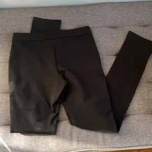 Sarah Pacini black stratight leg pull on pants. Size 3 Size L thumbnail 3