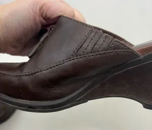 Ariat Women's Brown Leather Clogs Slip On Mules Tassels style #20926 size 7 thumbnail 8