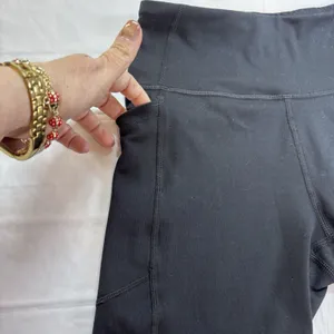 Victoria’s Secret Women's On Point Flow Black Bike Short Size 4 Activewear thumbnail 3