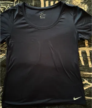 Nike Dri-Fit Short Sleeve thumbnail 1