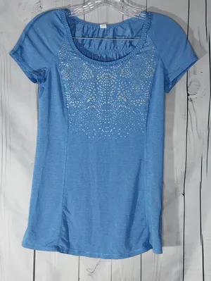 Lululemon Run Wild Short Sleeve Activewear Athleisure Tech Shirt thumbnail 1