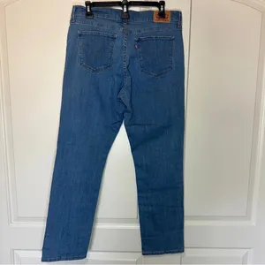 Levi’S Classic Straight Fit Women'S‎ Jeans Medium Wash Size: 12 thumbnail 4