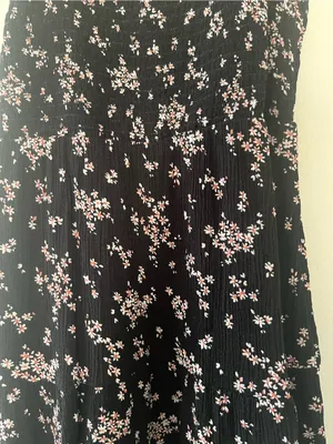 Abercrombie Black Pink Floral Smocked Mini Dress Small Dainty Romantic Feminine thumbnail 3