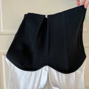Anthropologie Maeve Black and White Sleeveless Blouse with Busier and Collar thumbnail 5